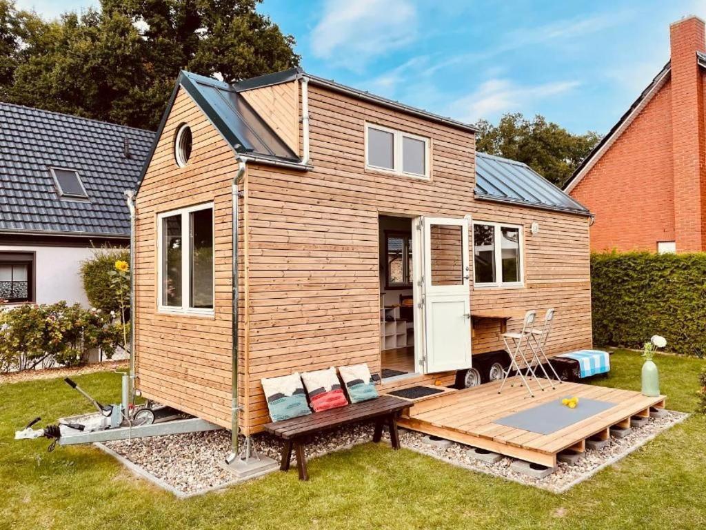 Tiny House Fleesensee Mit Eigenem Garten Und Nur Wenige Meter Vom Seeufer Ґерен-Леббін Екстер'єр фото